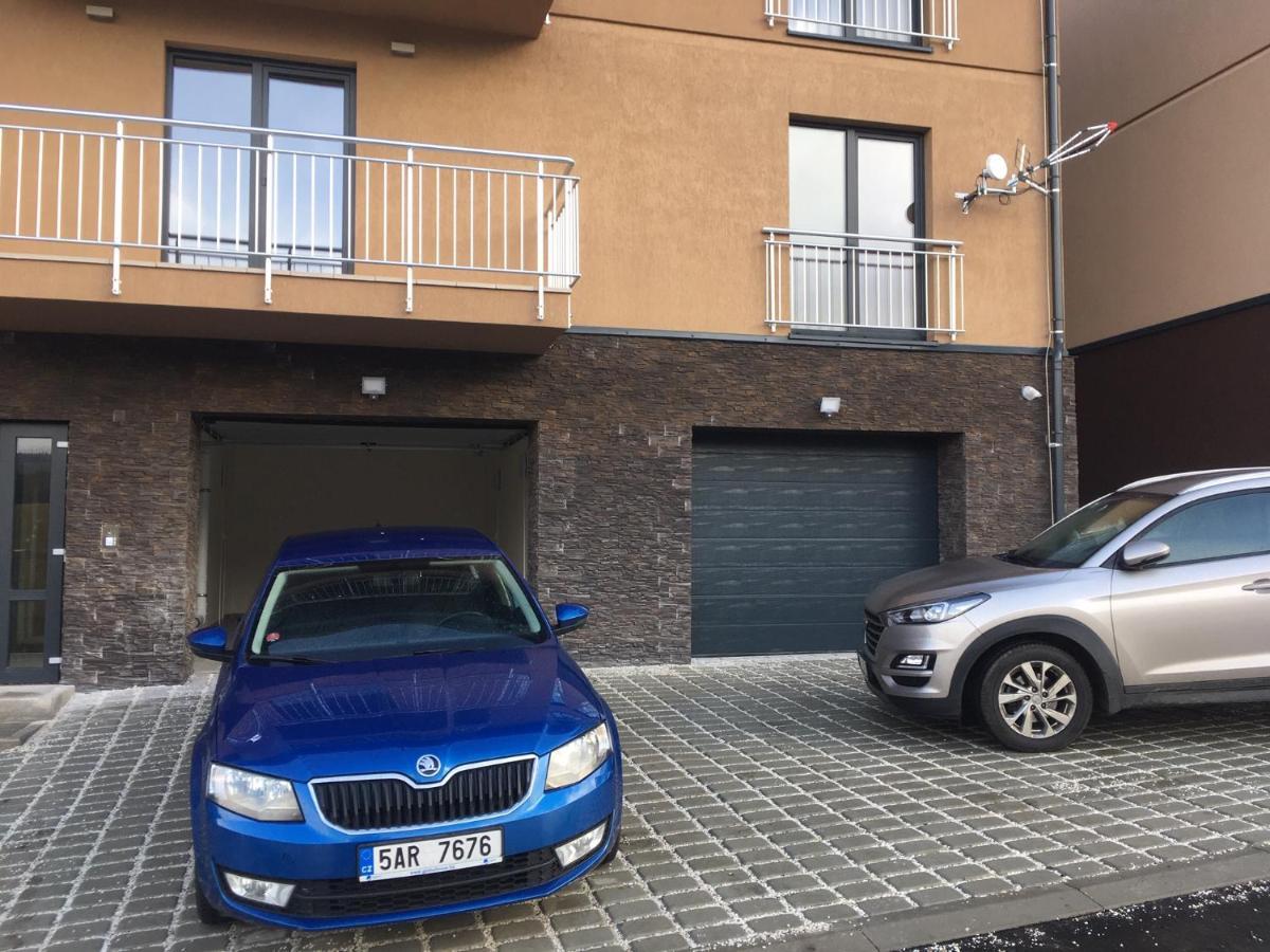 Apartmany Na Vyhledech Loučná pod Klínovcem 外观 照片