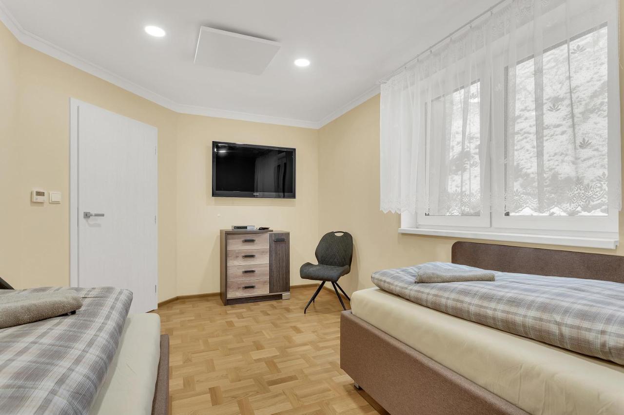 Apartmany Na Vyhledech Loučná pod Klínovcem 外观 照片
